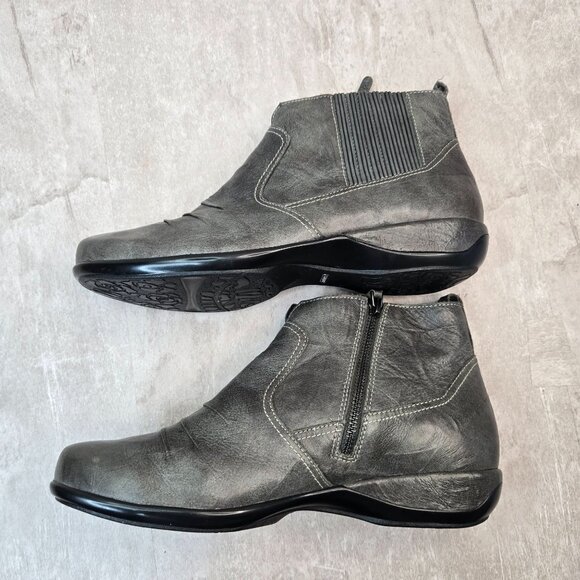 Aetrex Comfort Ankle Boots Leather Gray Minimalist Preppy Chelsea Bootie Size 10 - Picture 6 of 13